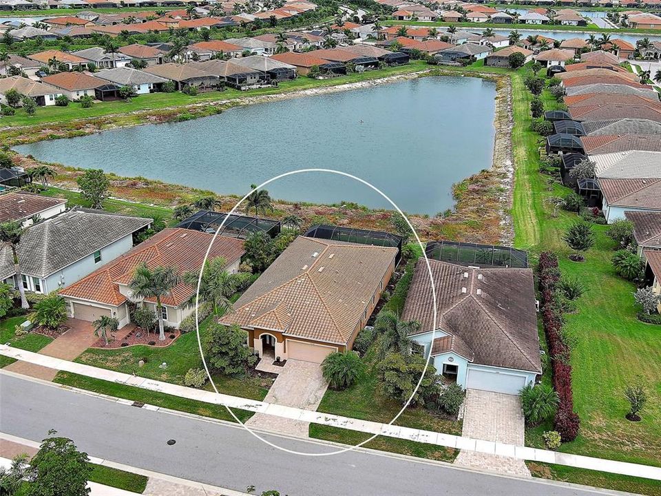 For Sale: $490,000 (3 beds, 3 baths, 2373 Square Feet)