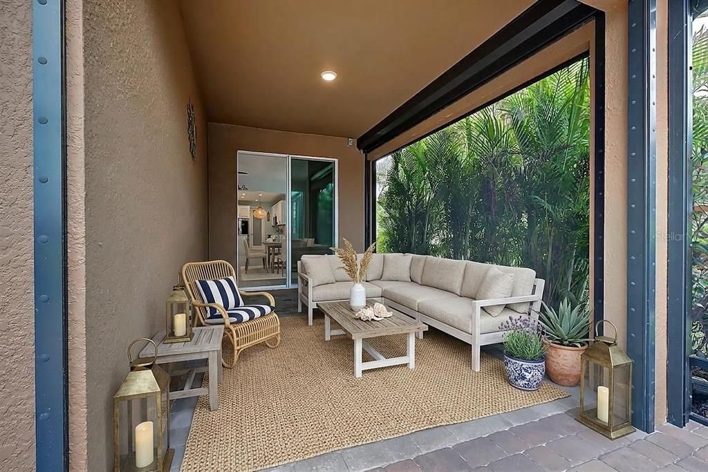 For Sale: $490,000 (3 beds, 3 baths, 2373 Square Feet)