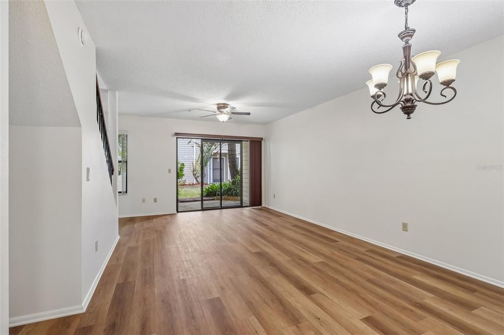 En Venta: $259,900 (2 camas, 2 baños, 1196 Pies cuadrados)