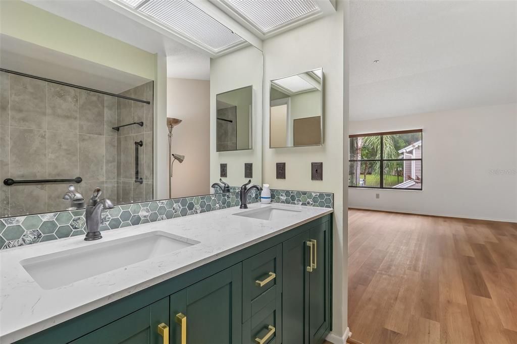 En Venta: $259,900 (2 camas, 2 baños, 1196 Pies cuadrados)