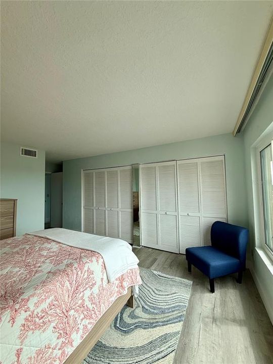 For Rent: $3,250 (3 beds, 3 baths, 1722 Square Feet)