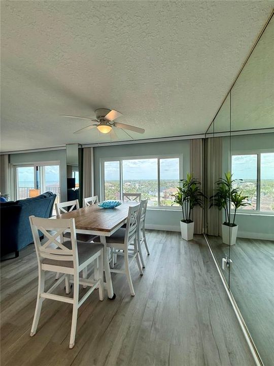 For Rent: $3,250 (3 beds, 3 baths, 1722 Square Feet)
