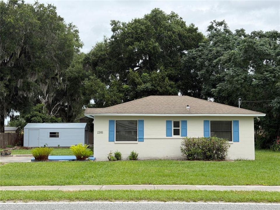For Sale: $299,900 (2 beds, 1 baths, 768 Square Feet)