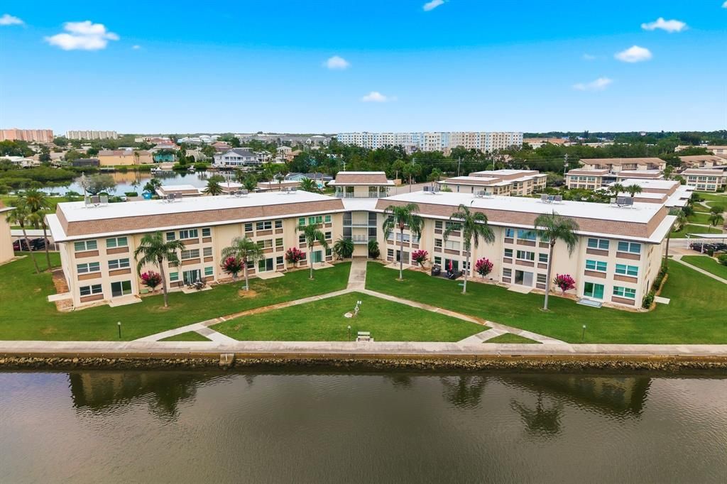 En Venta: $139,000 (2 camas, 2 baños, 1388 Pies cuadrados)