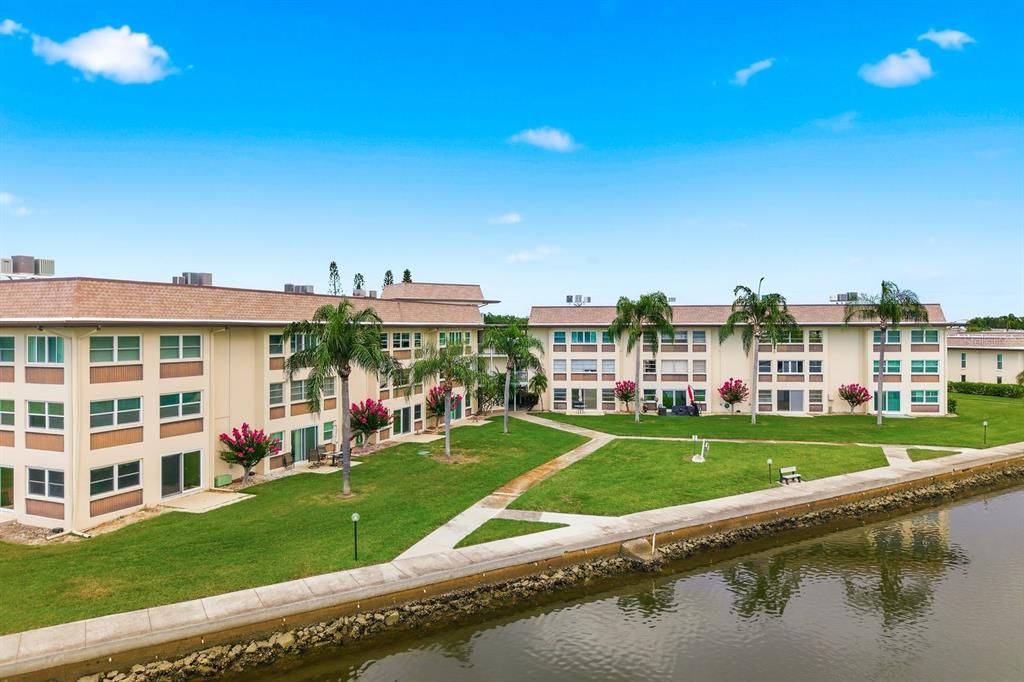 En Venta: $139,000 (2 camas, 2 baños, 1388 Pies cuadrados)