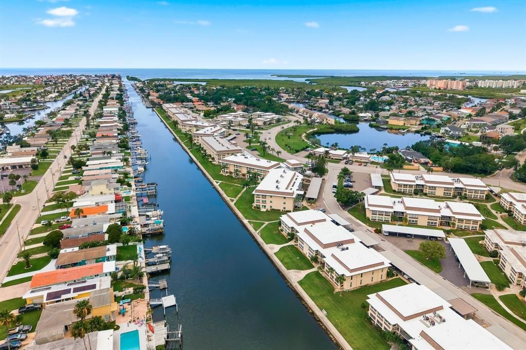 En Venta: $139,000 (2 camas, 2 baños, 1388 Pies cuadrados)