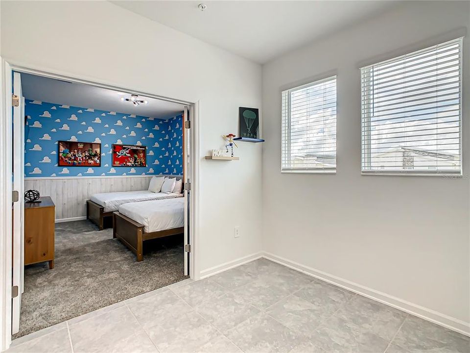 For Sale: $300,000 (3 beds, 2 baths, 1788 Square Feet)