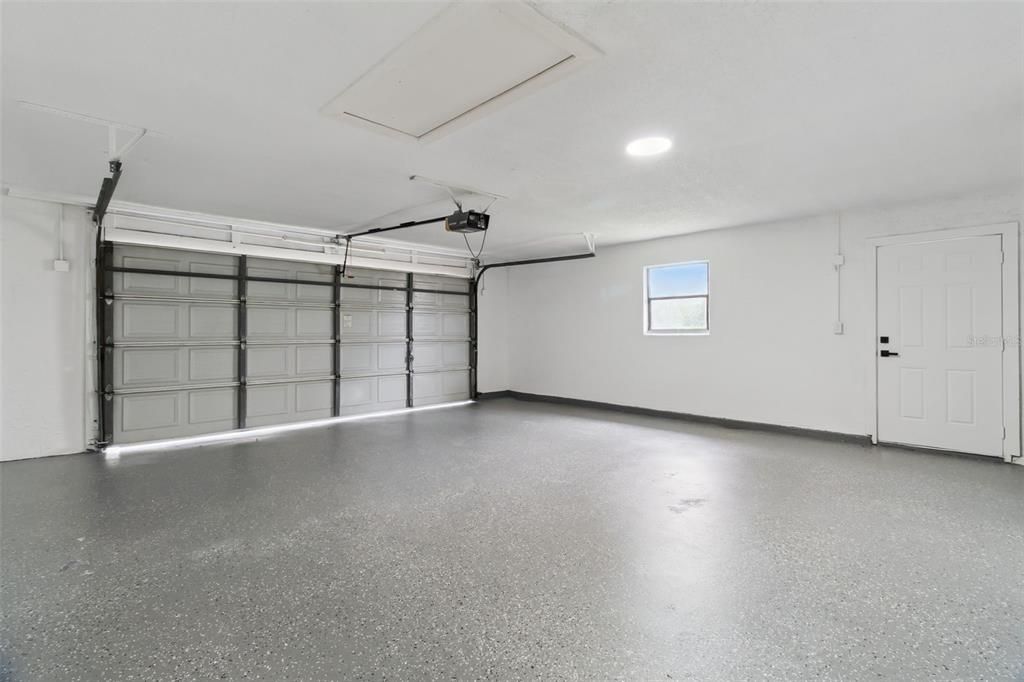 For Sale: $499,900 (5 beds, 2 baths, 2767 Square Feet)