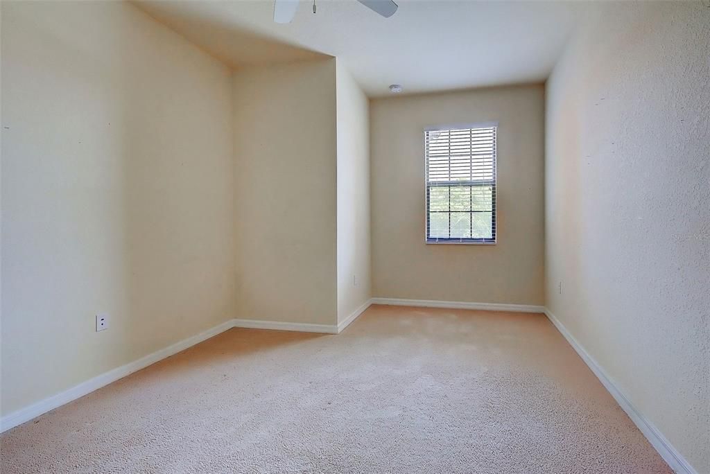 For Sale: $309,000 (3 beds, 2 baths, 1949 Square Feet)