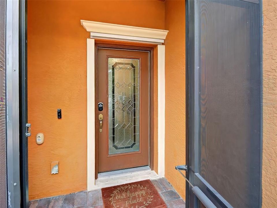 For Sale: $309,000 (3 beds, 2 baths, 1949 Square Feet)