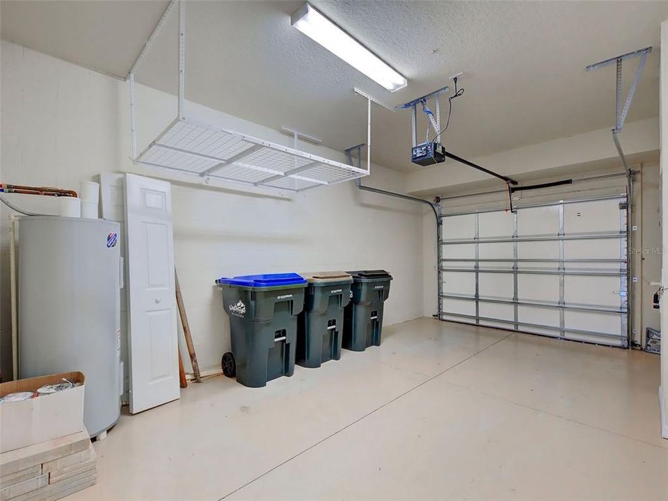 For Sale: $309,000 (3 beds, 2 baths, 1949 Square Feet)