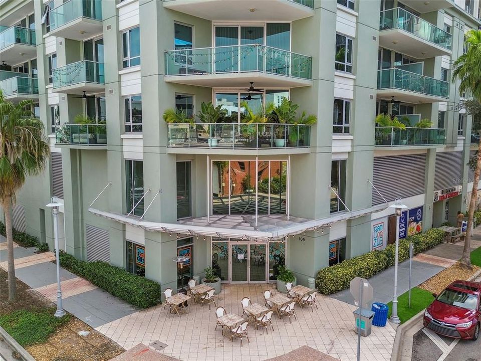 На продажу: $257,000 (1 спален, 1 ванн, 578 Квадратных фут)