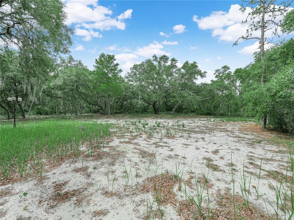 For Sale: $475,000 (3 beds, 2 baths, 1945 Square Feet)
