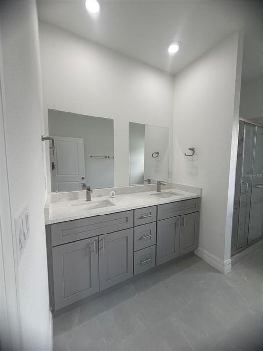 En Venta: $254,990 (3 camas, 2 baños, 1440 Pies cuadrados)