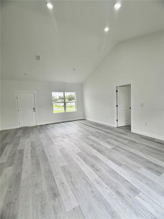 En Venta: $254,990 (3 camas, 2 baños, 1440 Pies cuadrados)