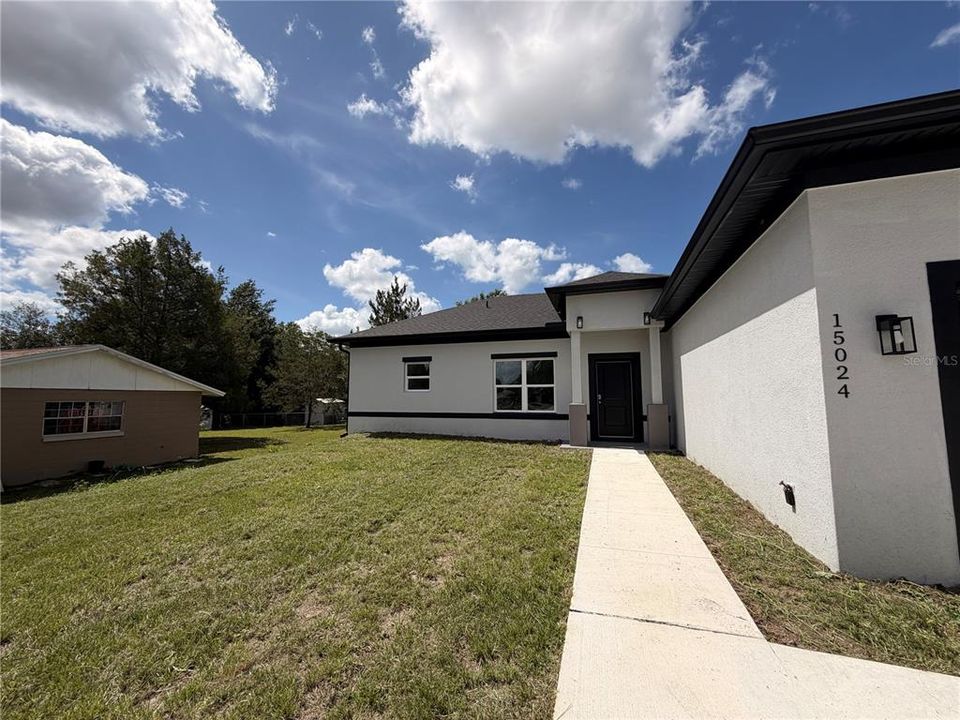 En Venta: $254,990 (3 camas, 2 baños, 1440 Pies cuadrados)
