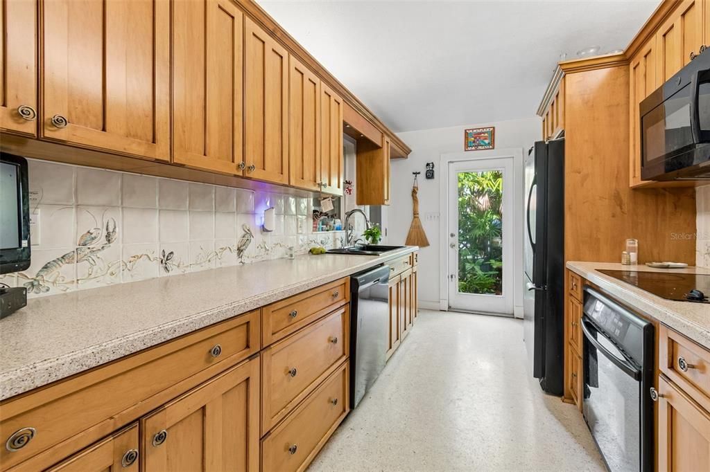 En Venta: $1,600,000 (5 camas, 3 baños, 3274 Pies cuadrados)