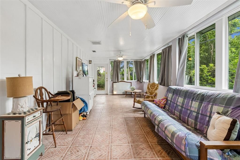 En Venta: $1,600,000 (5 camas, 3 baños, 3274 Pies cuadrados)