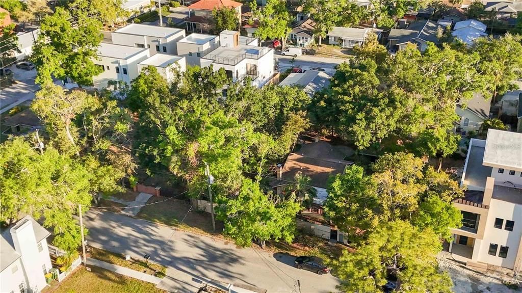 待售: $650,000 (0.21 acres)