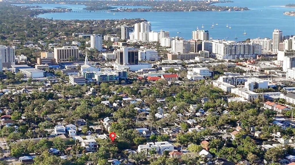 待售: $650,000 (0.21 acres)
