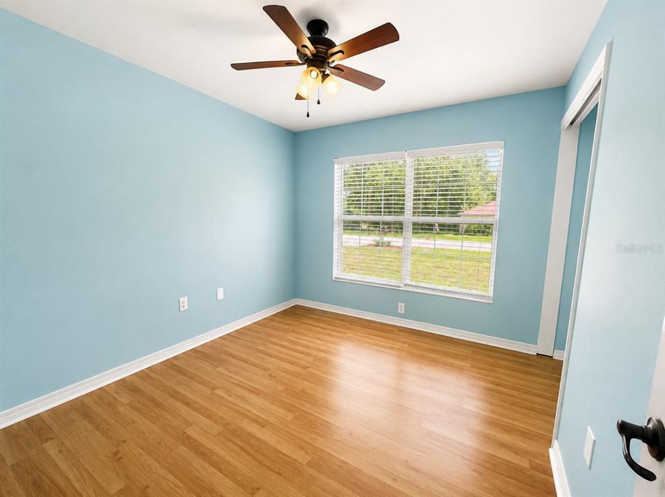 For Sale: $235,000 (3 beds, 2 baths, 1112 Square Feet)
