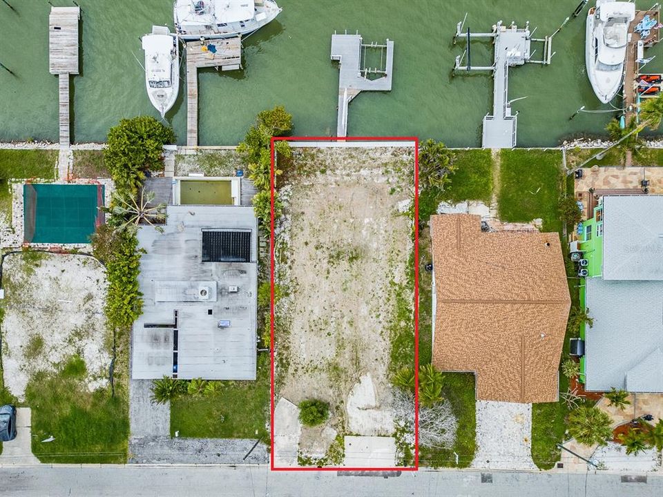 For Sale: $1,100,000 (0.17 acres)