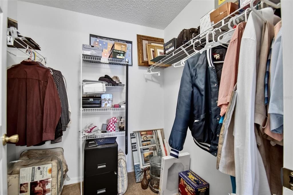 En Venta: $424,900 (4 camas, 2 baños, 2244 Pies cuadrados)