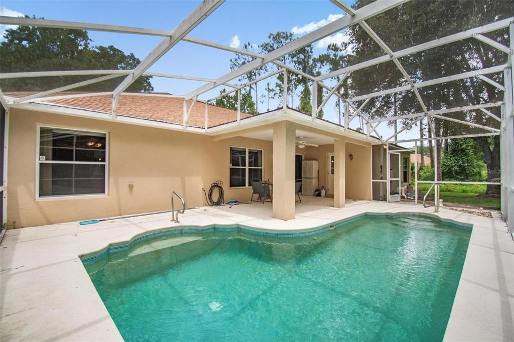 En Venta: $424,900 (4 camas, 2 baños, 2244 Pies cuadrados)