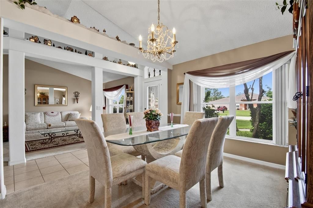 En Venta: $424,900 (4 camas, 2 baños, 2244 Pies cuadrados)