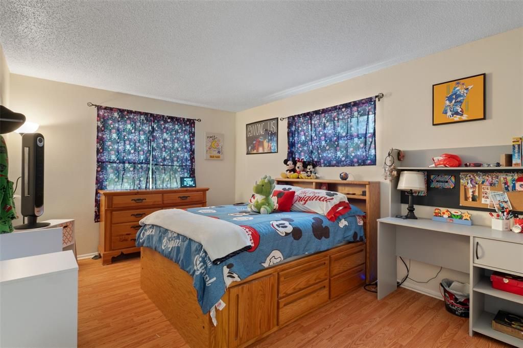 For Sale: $294,000 (4 beds, 2 baths, 1776 Square Feet)