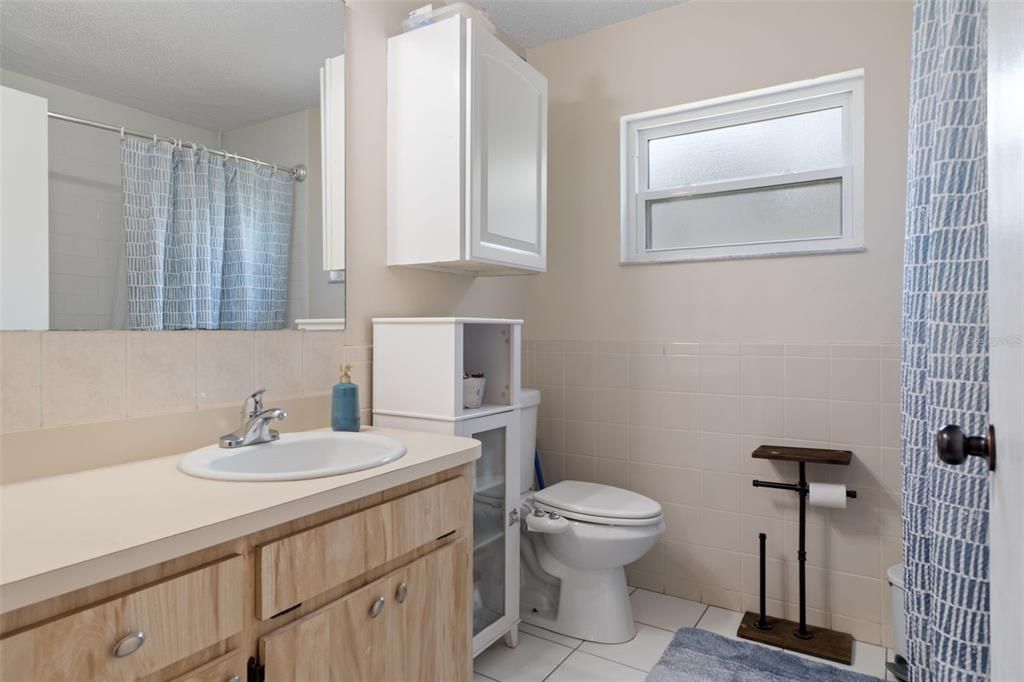 For Sale: $294,000 (4 beds, 2 baths, 1776 Square Feet)