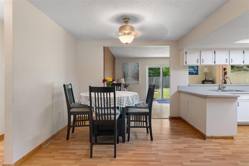 For Sale: $294,000 (4 beds, 2 baths, 1776 Square Feet)