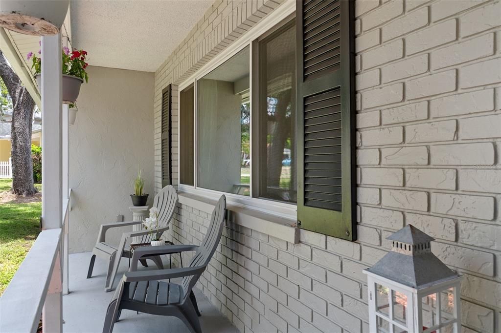 For Sale: $294,000 (4 beds, 2 baths, 1776 Square Feet)