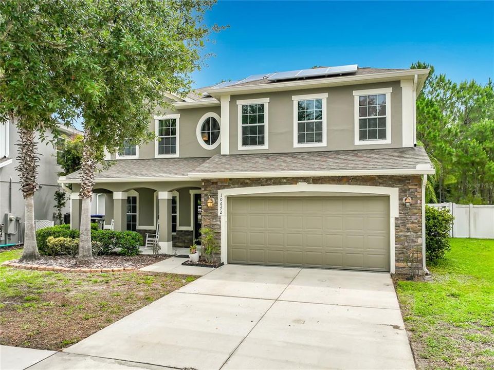 For Sale: $675,000 (5 beds, 3 baths, 3077 Square Feet)