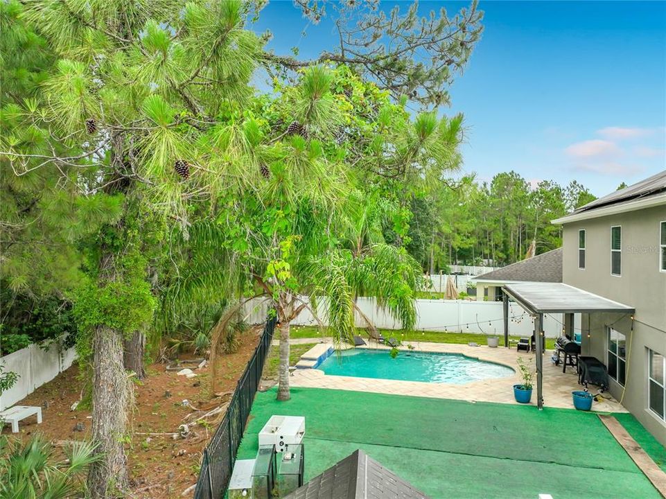 For Sale: $675,000 (5 beds, 3 baths, 3077 Square Feet)