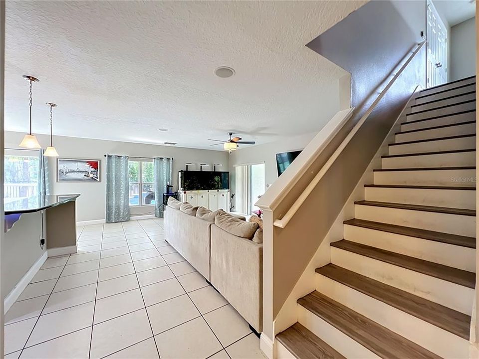 For Sale: $675,000 (5 beds, 3 baths, 3077 Square Feet)