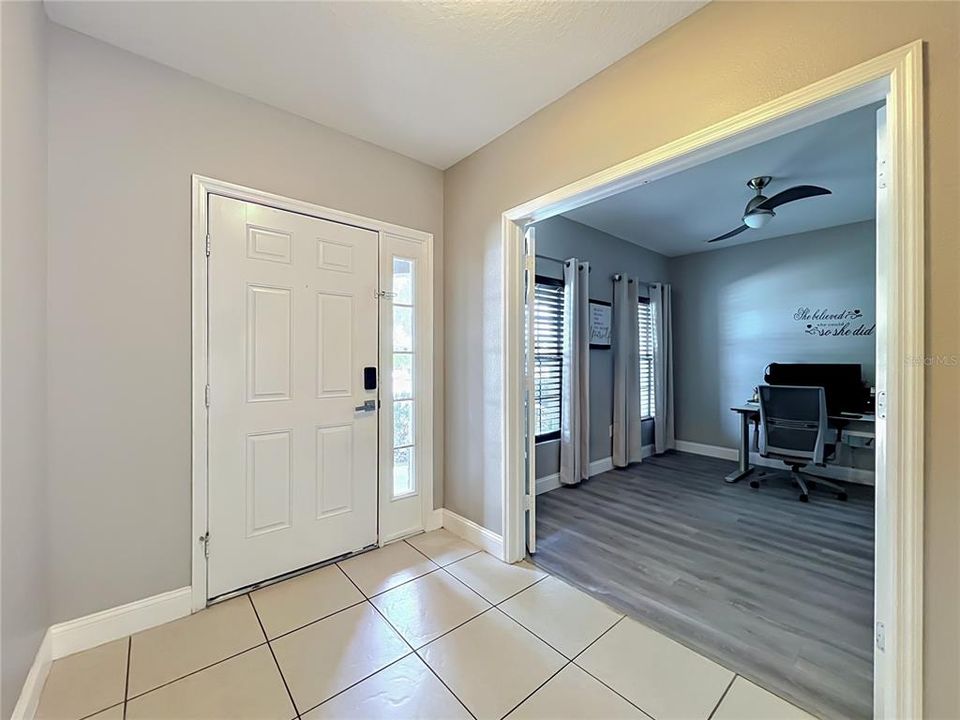 For Sale: $675,000 (5 beds, 3 baths, 3077 Square Feet)