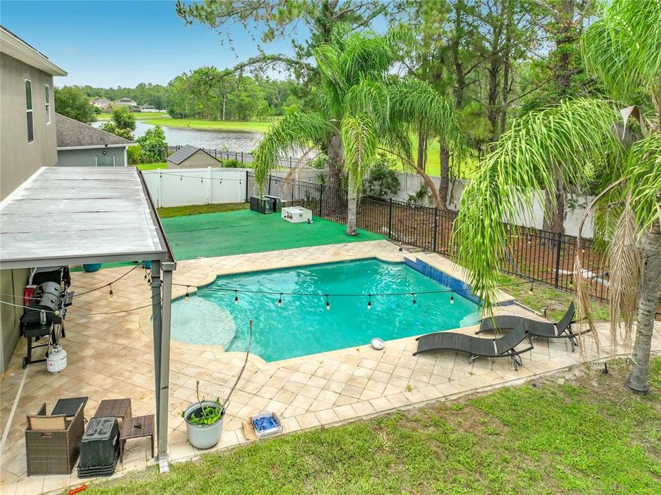 For Sale: $675,000 (5 beds, 3 baths, 3077 Square Feet)