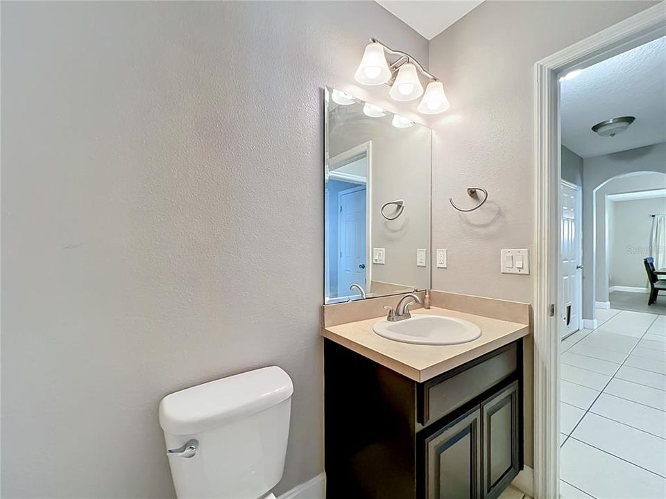 For Sale: $675,000 (5 beds, 3 baths, 3077 Square Feet)