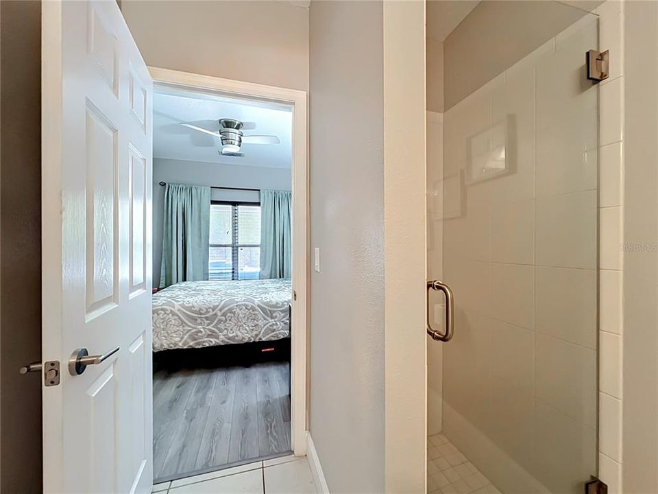 For Sale: $675,000 (5 beds, 3 baths, 3077 Square Feet)