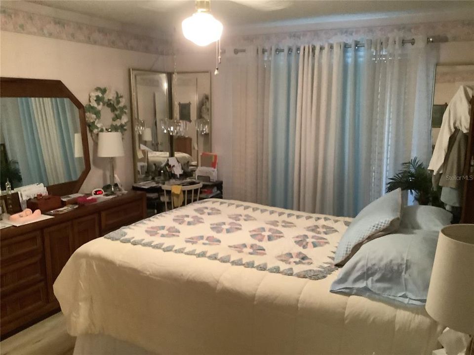 На продажу: $269,000 (3 спален, 2 ванн, 1572 Квадратных фут)