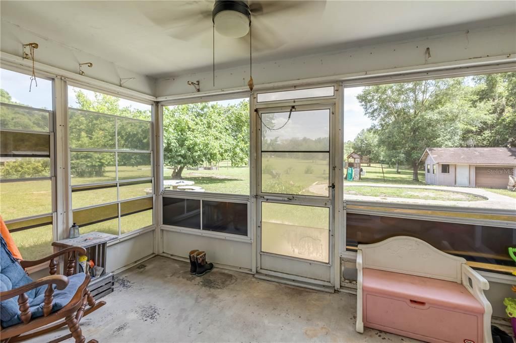 For Sale: $650,000 (4 beds, 3 baths, 1768 Square Feet)