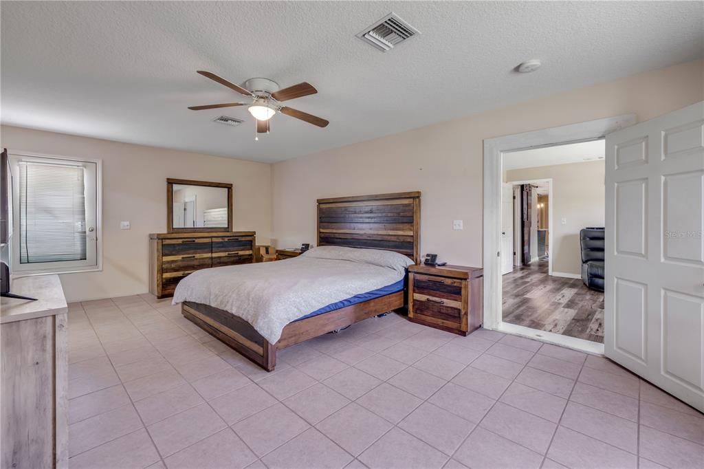 For Sale: $650,000 (4 beds, 3 baths, 1768 Square Feet)
