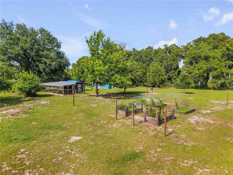 For Sale: $650,000 (4 beds, 3 baths, 1768 Square Feet)