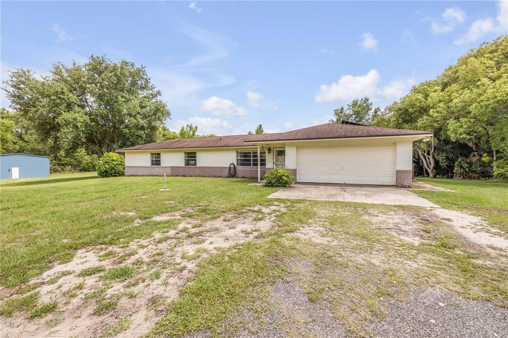 For Sale: $650,000 (4 beds, 3 baths, 1768 Square Feet)