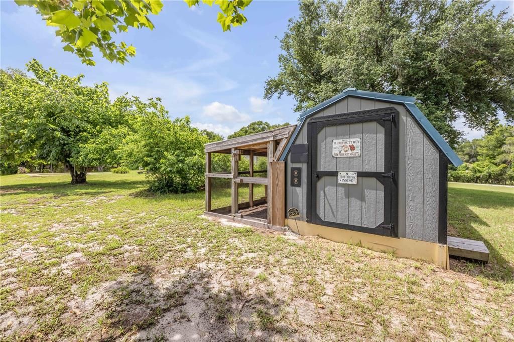 For Sale: $650,000 (4 beds, 3 baths, 1768 Square Feet)