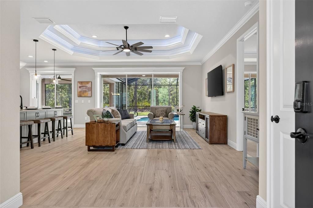 En Venta: $579,000 (3 camas, 2 baños, 1847 Pies cuadrados)