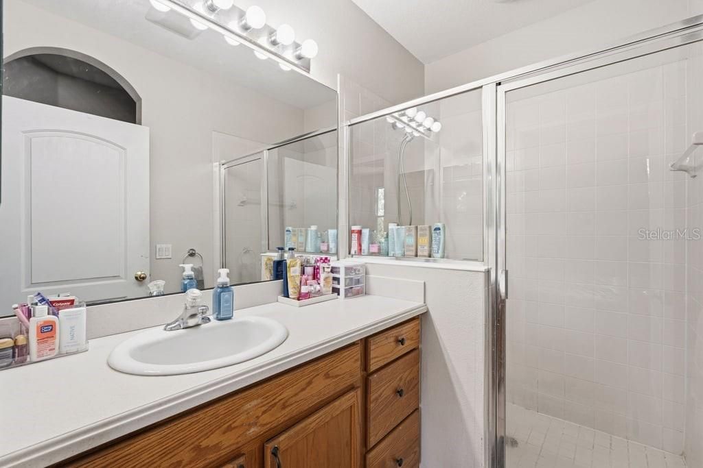For Sale: $185,000 (2 beds, 2 baths, 1268 Square Feet)