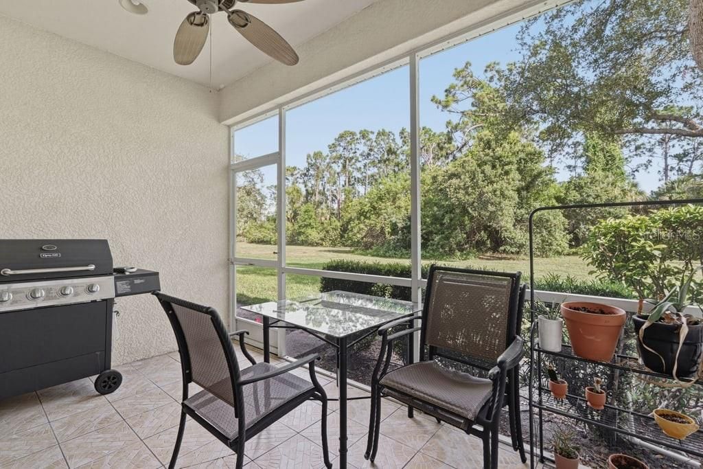 For Sale: $185,000 (2 beds, 2 baths, 1268 Square Feet)