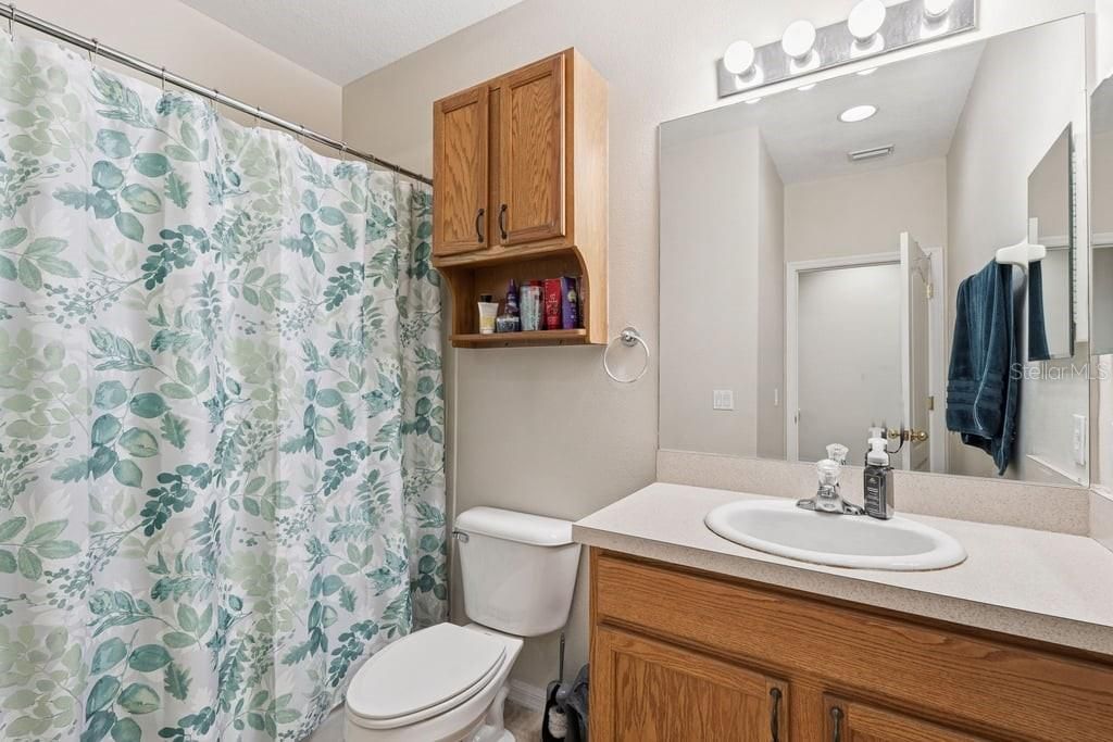 For Sale: $185,000 (2 beds, 2 baths, 1268 Square Feet)